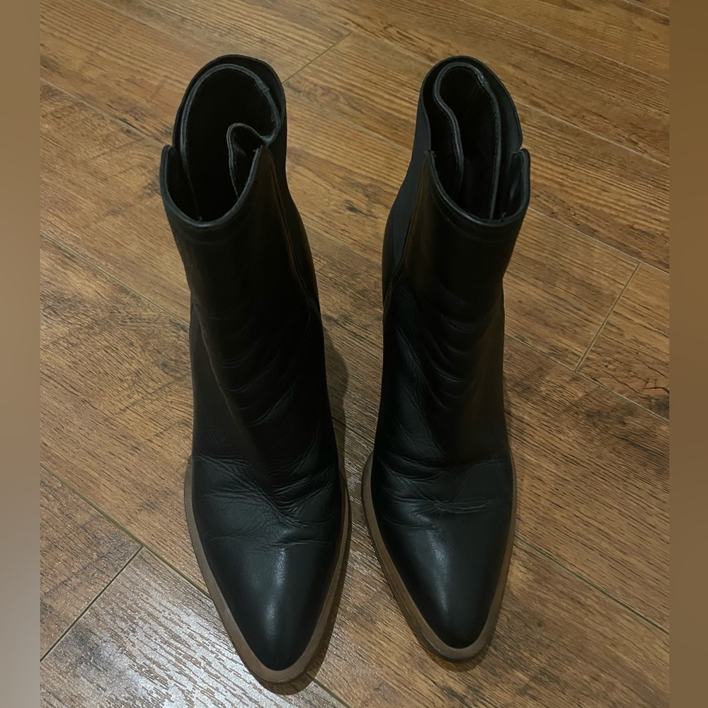Vince cowboy boot